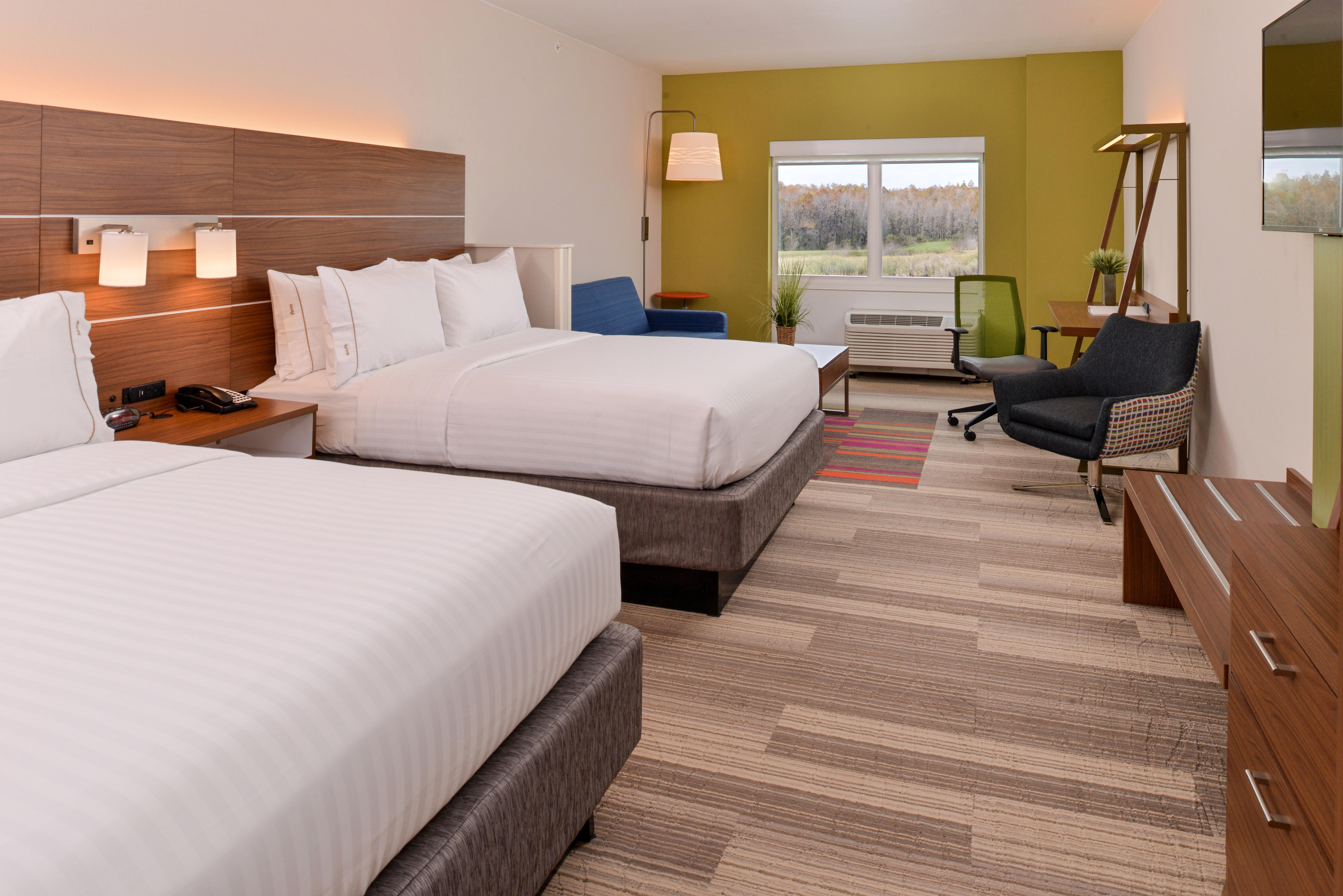 Holiday Inn Express & Suites - St. Petersburg - Madeira Beach By Ihg Extérieur photo