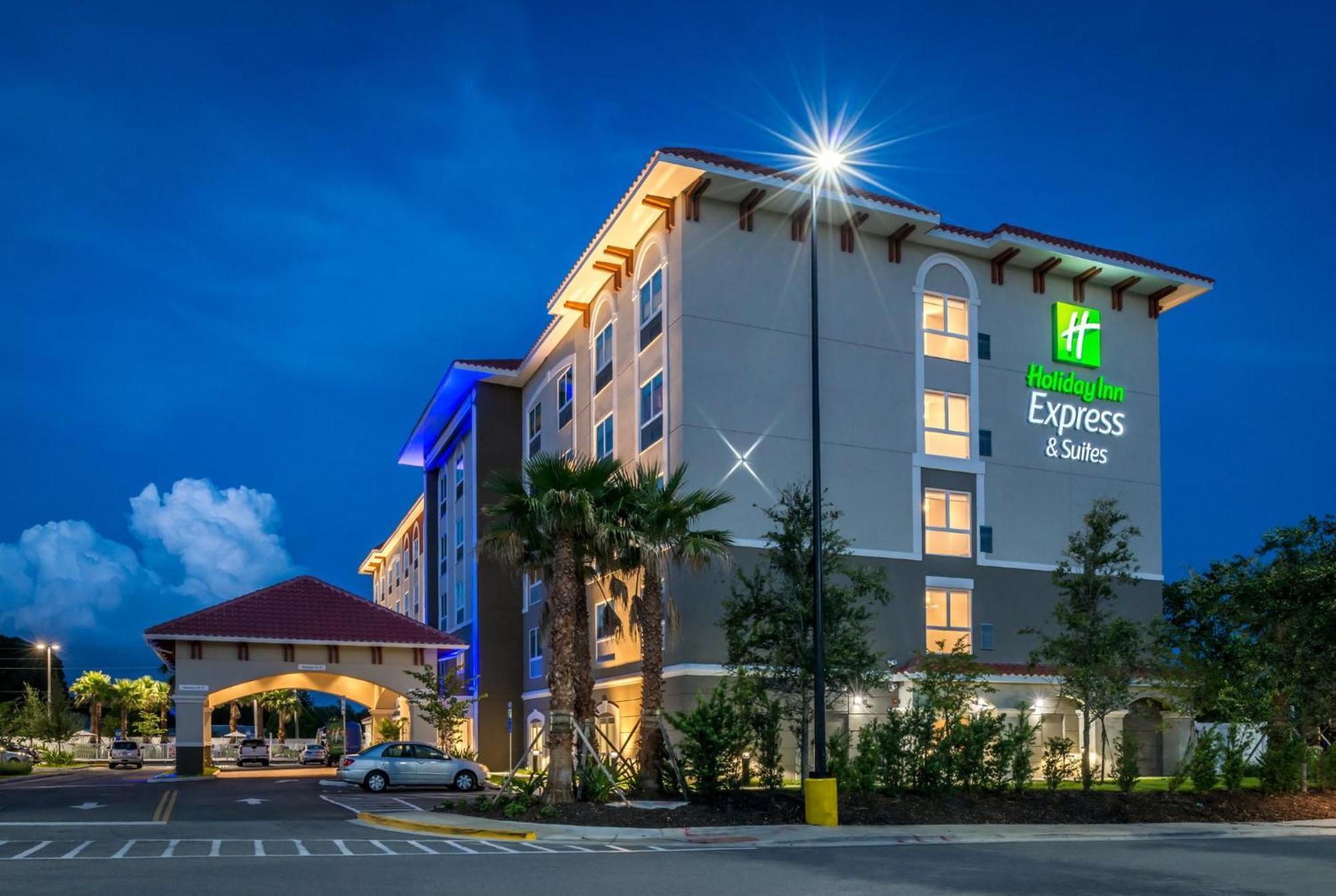Holiday Inn Express & Suites - St. Petersburg - Madeira Beach By Ihg Extérieur photo